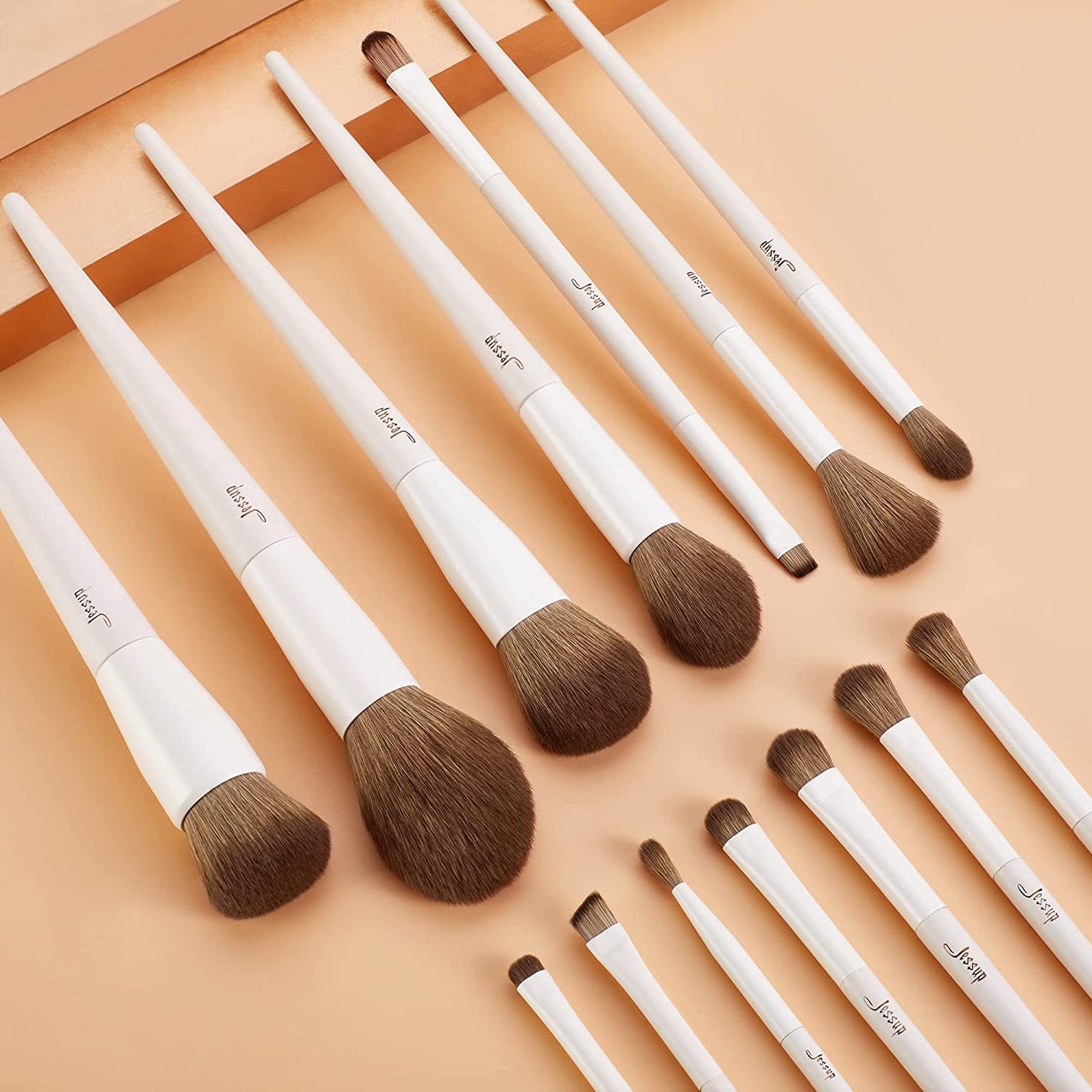 Jessup 14-Piece Premium Synthetic Makeup Brush Set - Perfect for Flawless Foundation, Contouring, and Eye Makeup - Light Grey T329